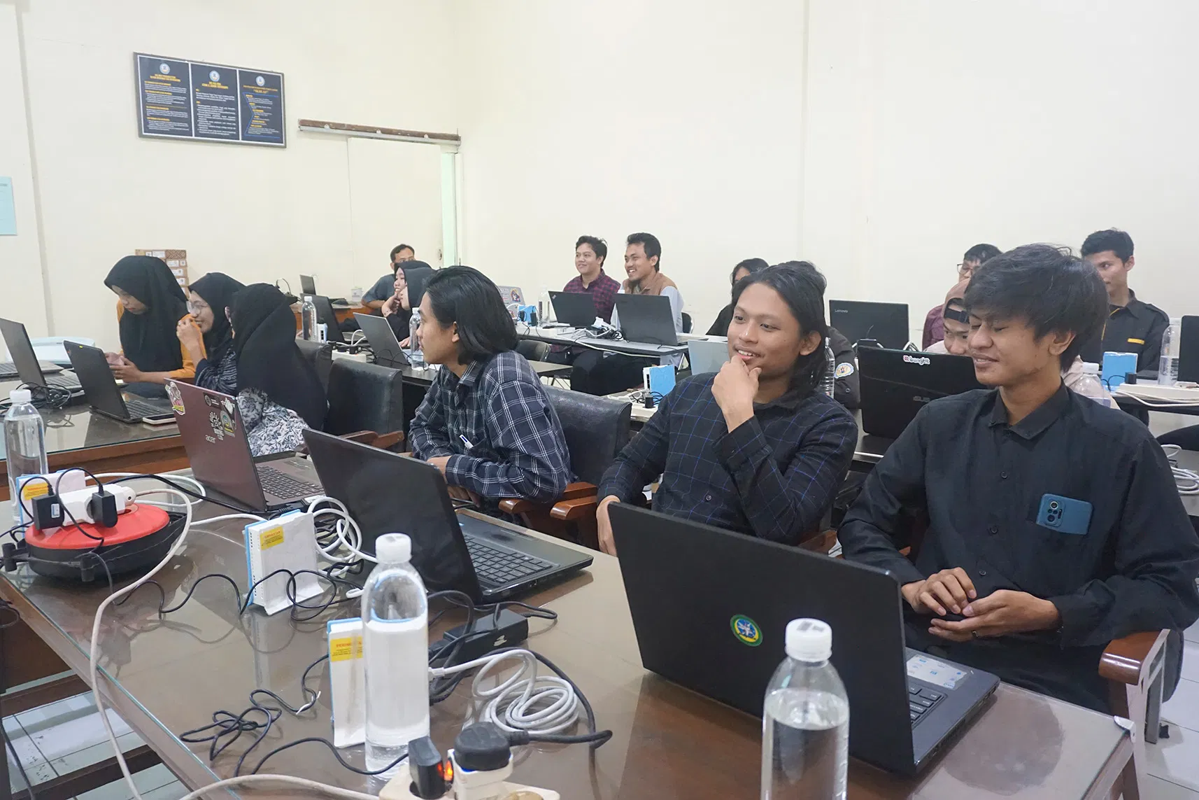 SERTIFIKASI INTERNASIONAL MIKROTIK STMIK EL RAHMA Yogyakarta
